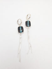 Load image into Gallery viewer, Blackjack Fringe Hoops