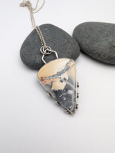 Load image into Gallery viewer, Painted Stone