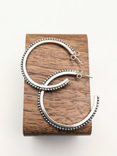 Load image into Gallery viewer, Cindi Hoops